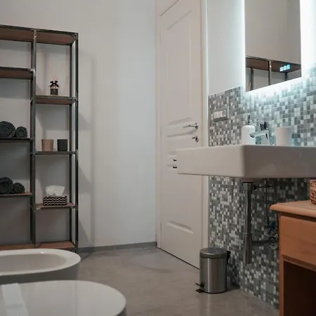 Recinto Nobili 2 - Private Parking Vista Cortile Διαμέρισμα *